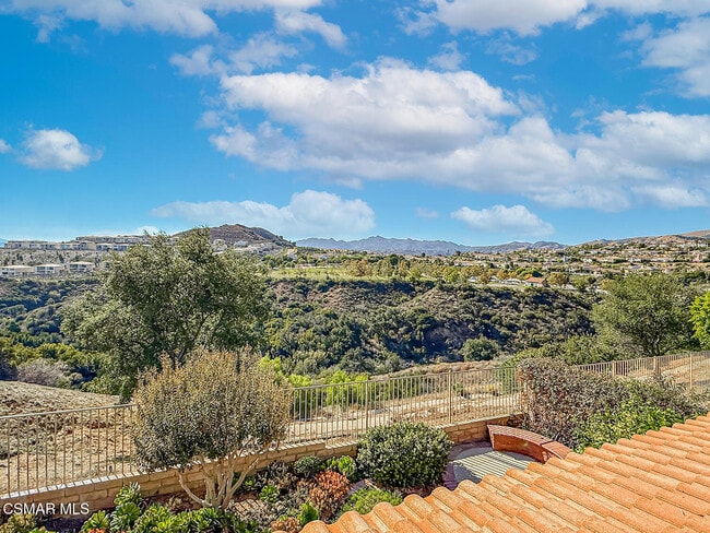 Building Photo - 12057 Falcon Crest Way