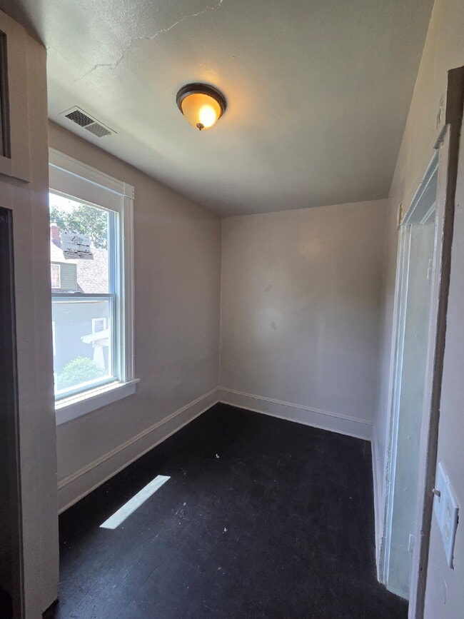 Building Photo - 2-Bedroom/1 Bath —2235 South 20th Street