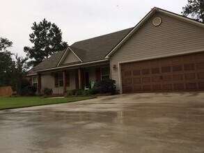 Building Photo - What a view in North Lowndes County!