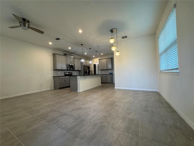 Building Photo - 8936 Matriarca Aly