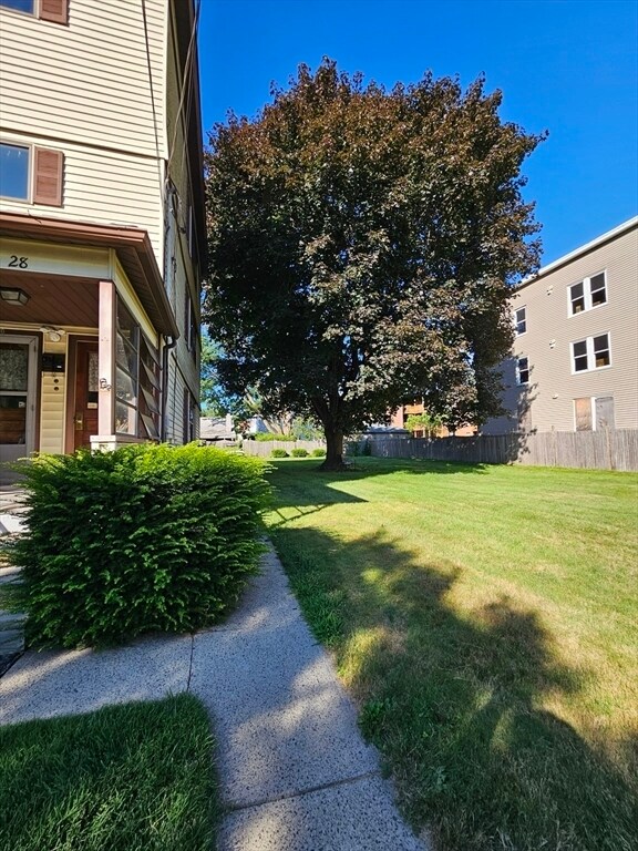 Building Photo - 30 Bemis St