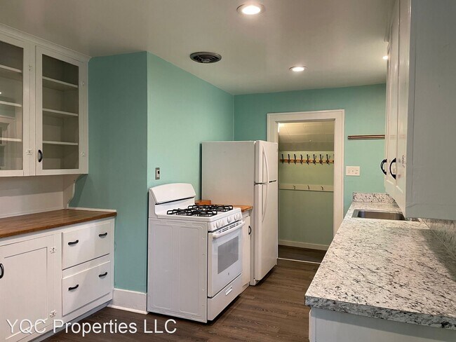Building Photo - 1 br, 1 bath House - 2827 NE Ainsworth Street