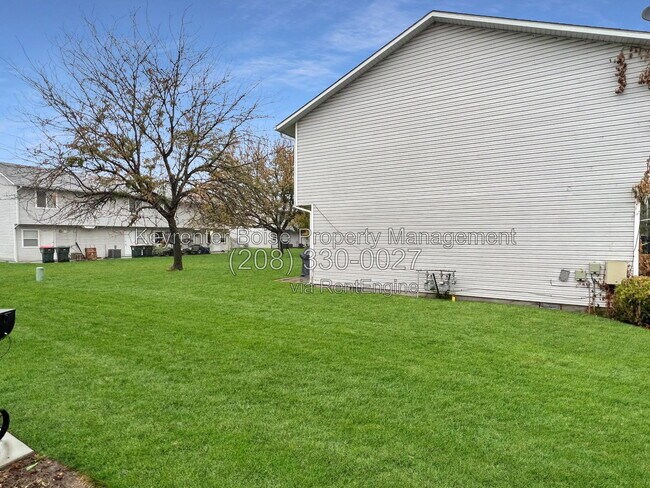 Building Photo - 252 Elbridge St E