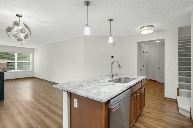 Building Photo - 15275 60th Ave N