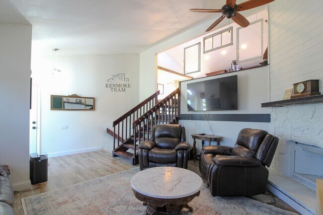 Building Photo - FURNISHED: 5 Bedroom, 2 Bath Home in Kennewick