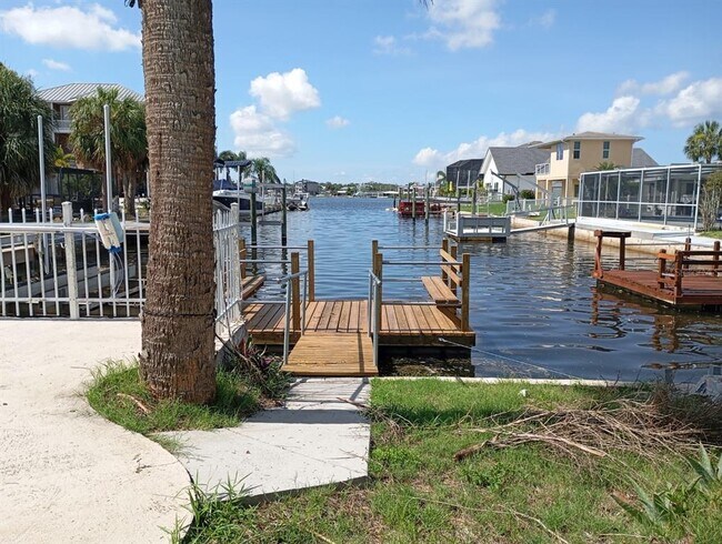 Building Photo - 5024 Miller Bayou Dr