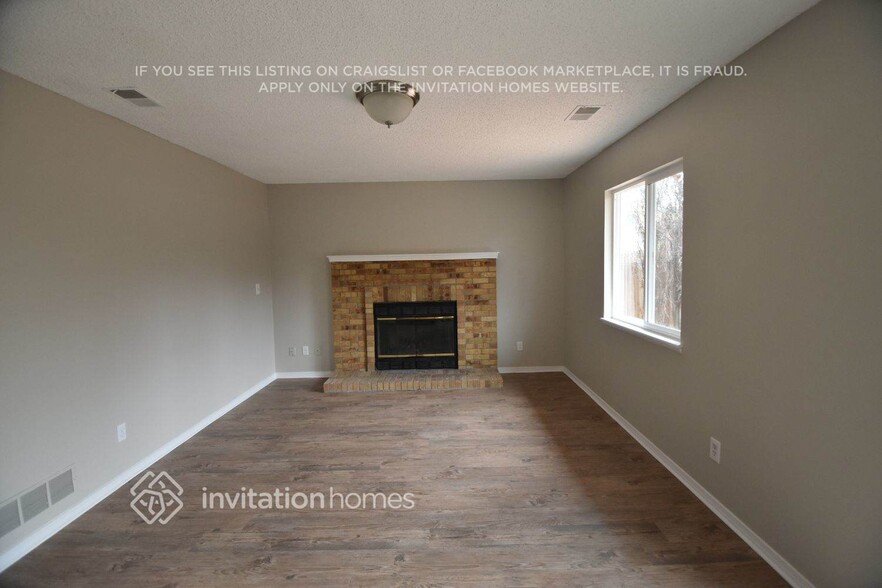 Building Photo - 12444 Country Meadows Dr