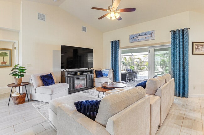 Building Photo - 540 Southland Rd