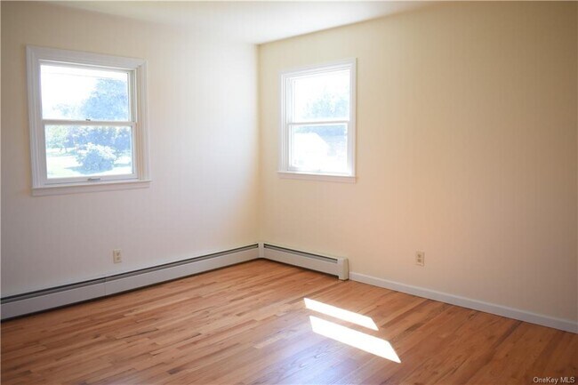 Building Photo - 46 Trenton Rd