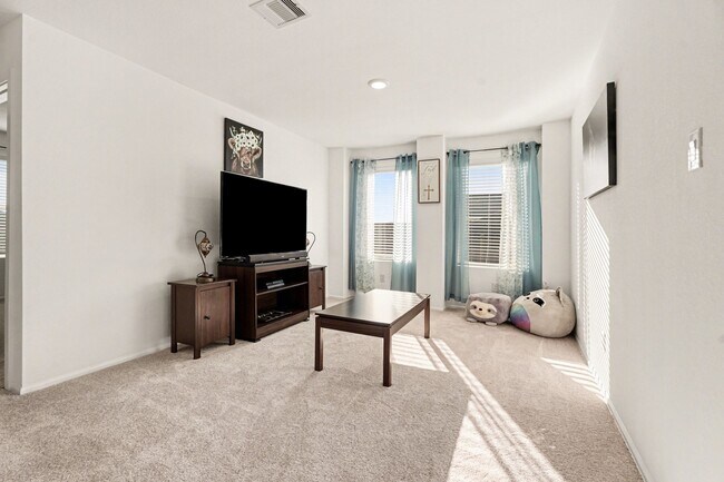 Building Photo - 9502 Brookside Point Dr