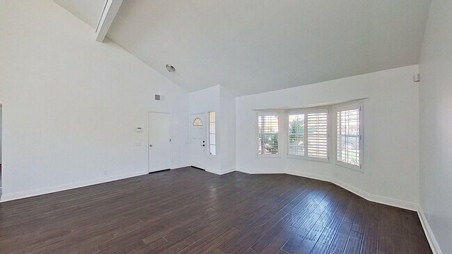 Building Photo - 24671 Paige Cir