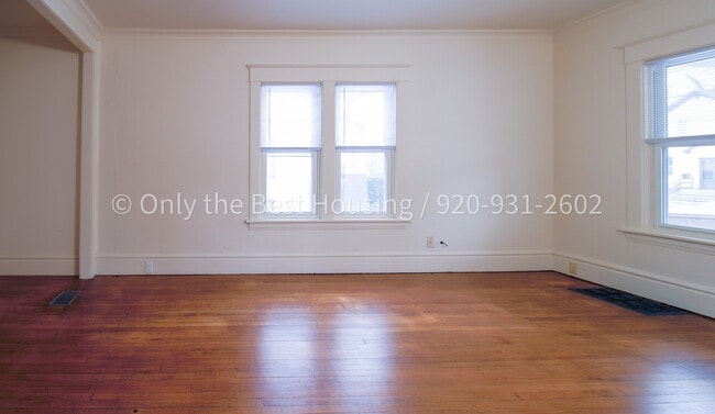 Building Photo - 846 Franklin St