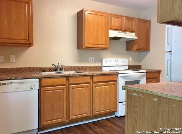 Building Photo - 13023 O'Connor Cove