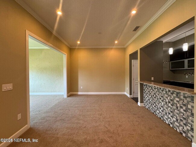 Building Photo - 24 Tifton Way S