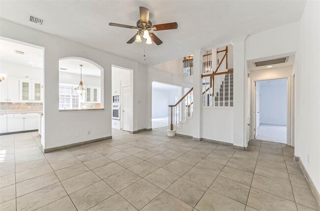 Building Photo - 15206 Evergreen Knoll Ln