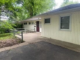 Building Photo - 7601 E 108th St