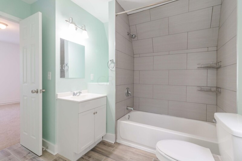 Building Photo - 319 Brehl Ave