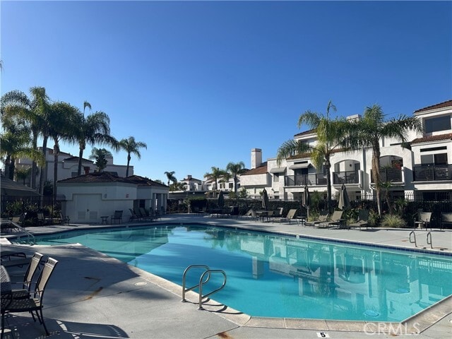 Building Photo - 28173 Via Luis