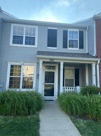 Building Photo - 266 Springbrook Trail S