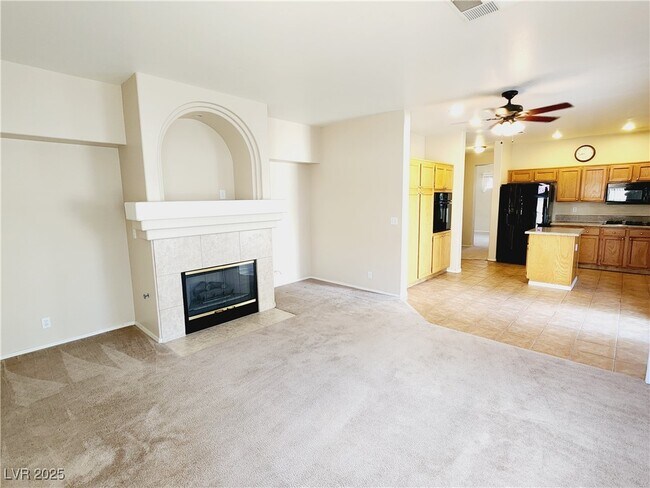 Building Photo - 1725 Wandering Winds Way