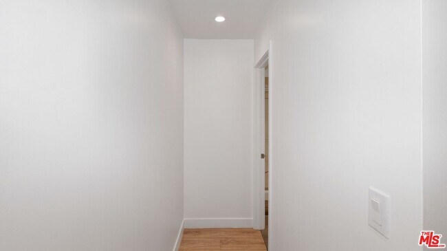 Building Photo - 5035 Escobedo Dr