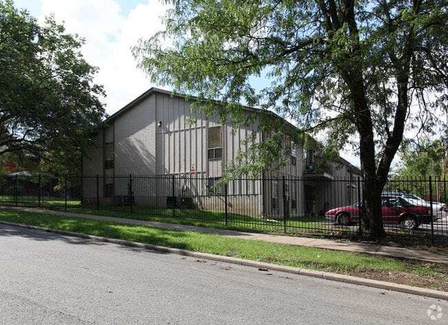 Primary Photo - Winfield Place Apartments