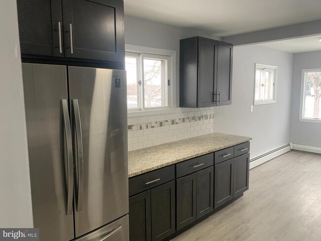 Building Photo - 18 Armor Ct