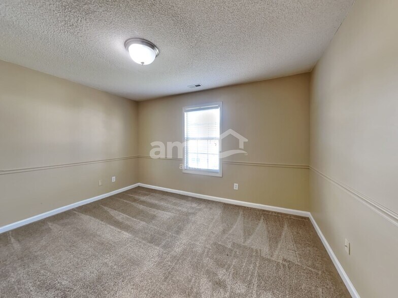 Building Photo - 4813 Mocha Ln