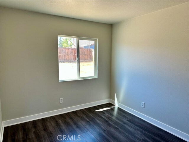 Building Photo - 11923 Spring Hill Ct