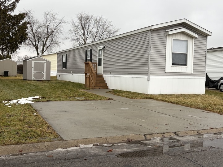 Building Photo - 15323 Enchante Dr