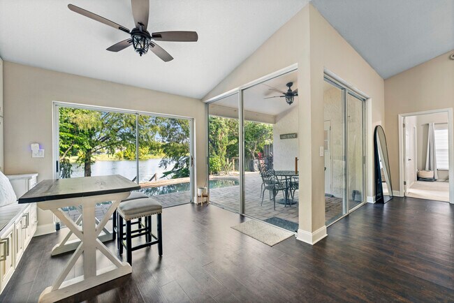 Building Photo - 3220 Tall Timber Dr