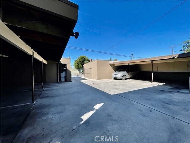 Building Photo - 12437 Harris Ave