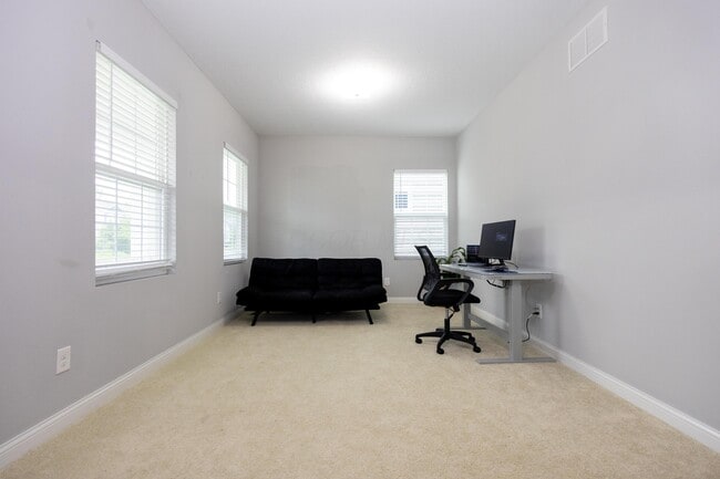 Building Photo - 7272 Whimbrel Ln