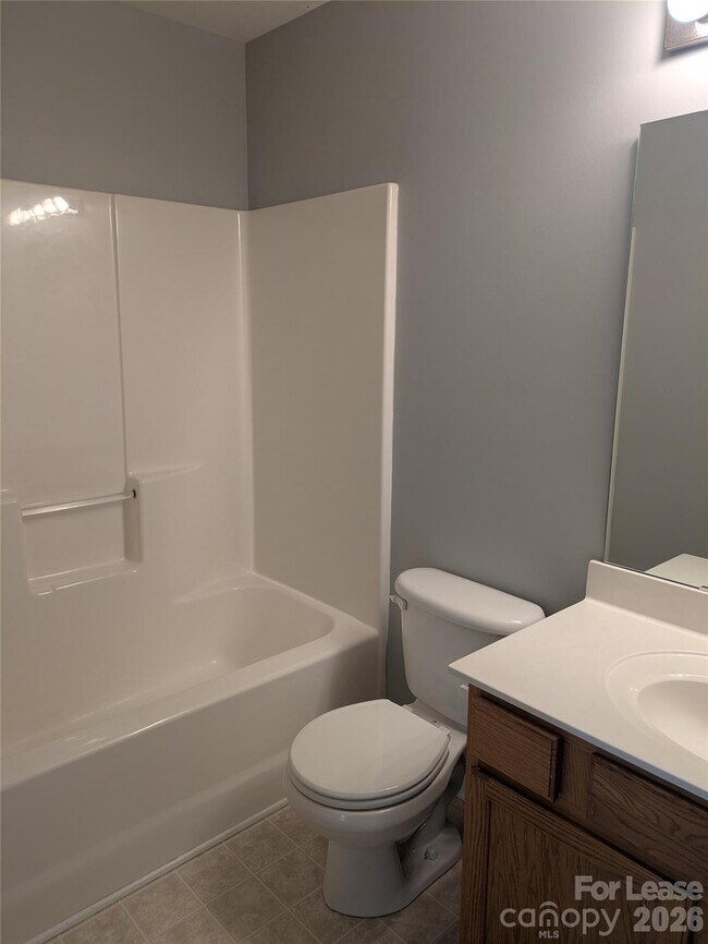 Building Photo - 18474 Streamline Ct