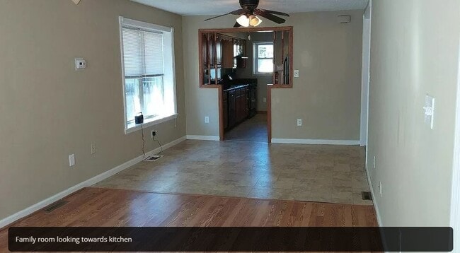 Building Photo - 21 W 2nd Ave