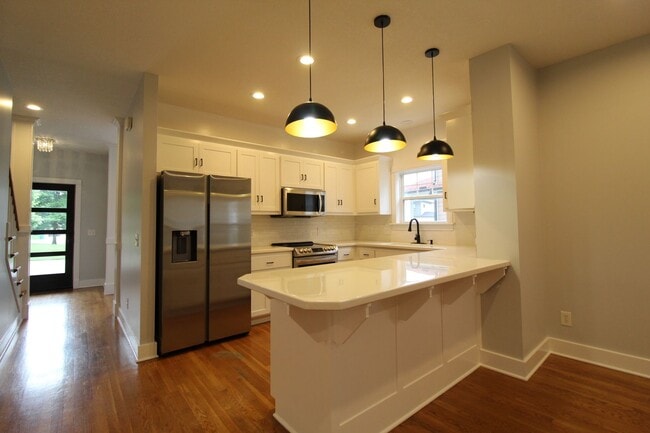 Building Photo - 3 Bedroom 2.5 Bath In Kansas City, Kansas
