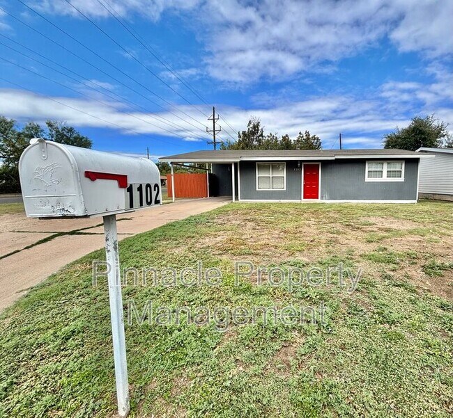 Building Photo - 1102 E 23rd St