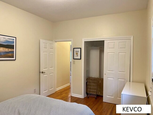 Building Photo - Remodeled Laporte Ave House!