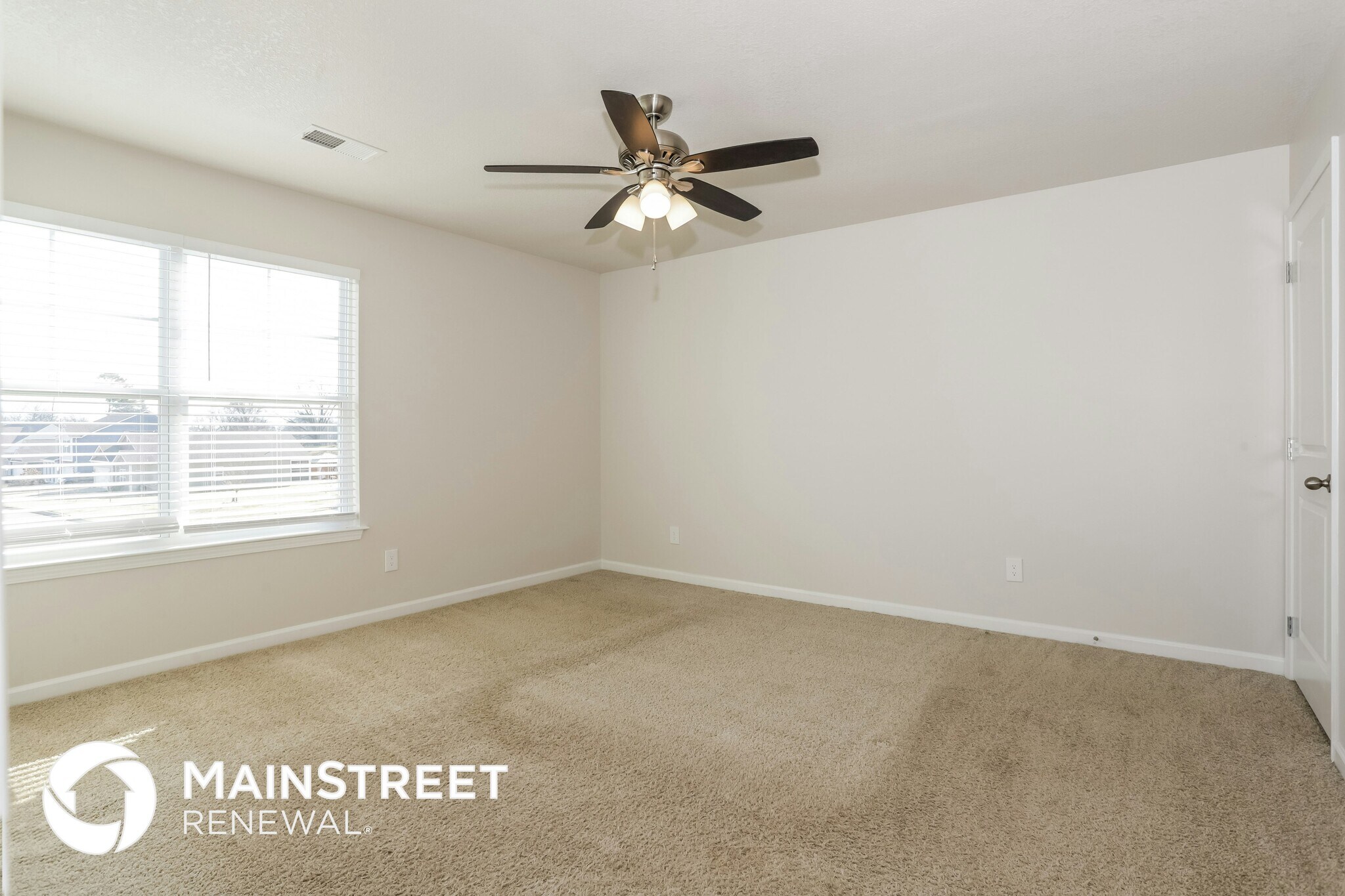 Building Photo - 557 Smoky Valley Ln