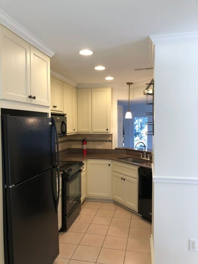 Building Photo - Pet-Friendly 2BR/2BA TH in Summer Hill – Multi-Year Lease, Henrico