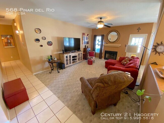 Building Photo - 568 Pinar Del Rio Dr