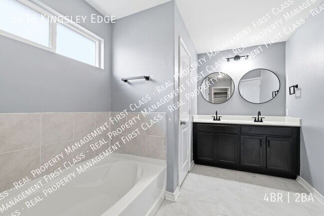 Building Photo - 6436 Kingsley Edge