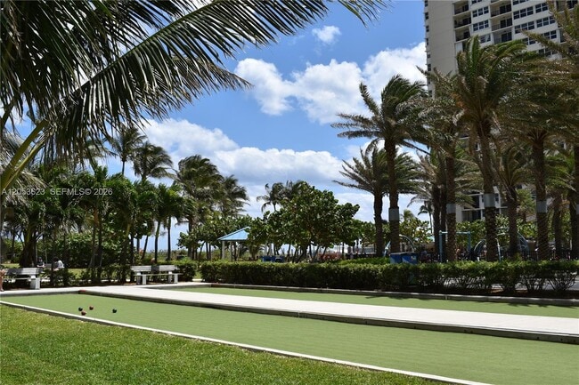Building Photo - 1865 S Ocean Dr