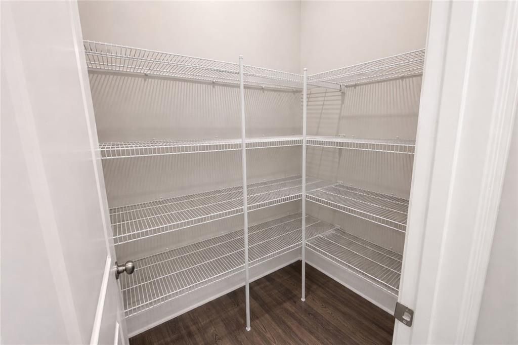 Building Photo - 1375 Walking Wy