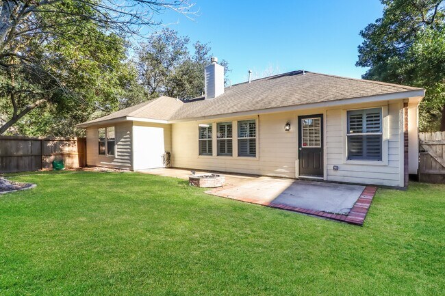 Building Photo - 27 S Misty Canyon Pl