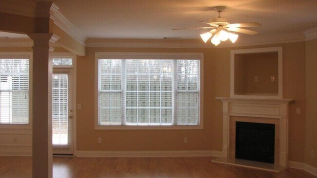 Building Photo - 2658 Gadsen Walk NW