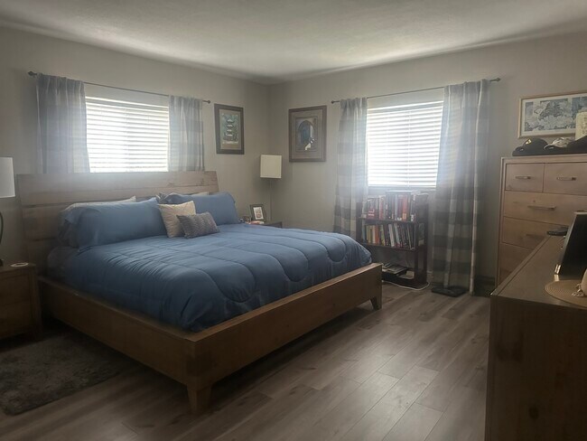 Building Photo - 7204 NW 77th St