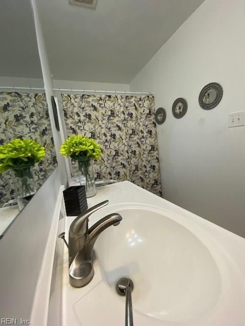 Building Photo - 4136 Everett St