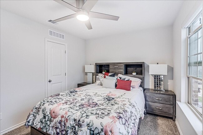 Building Photo - 7938 Fort Griffen Dr