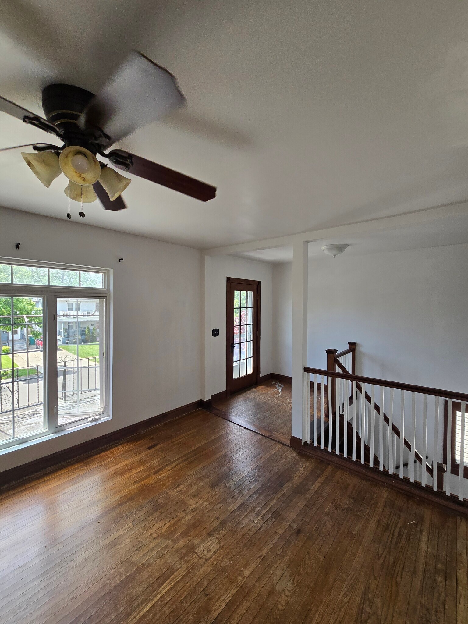 Building Photo - 311 Crestwood Ave